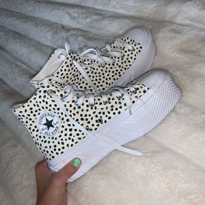 Chuck Taylor Platform converse